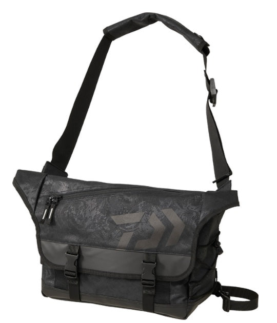 DAIWA Tackle Bag Messenger Bag (D) Spiral Black