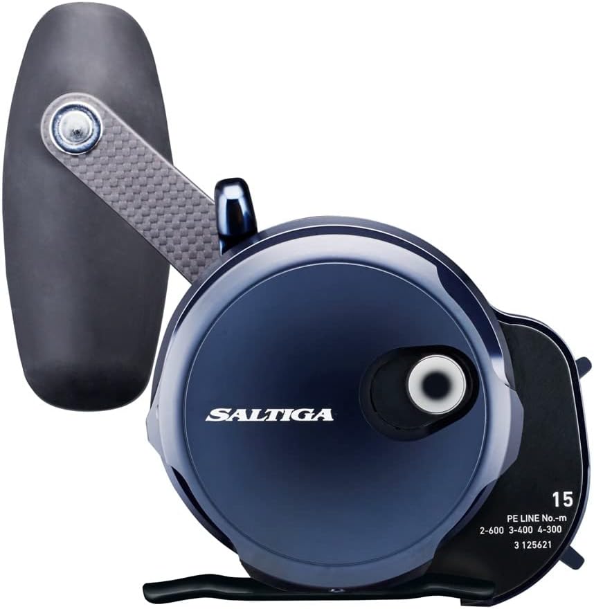 DAIWA Baitcasting Reel 22 Saltiga 15L-SJ (left)