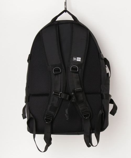 NEW ERA Tackle Bag Carrier Pack 35L Black