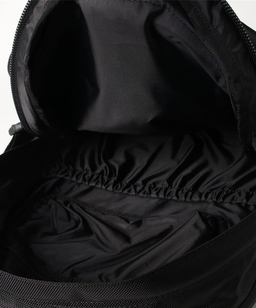 NEW ERA Tackle Bag Carrier Pack 35L Black