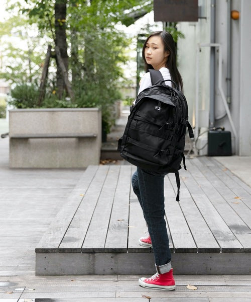 NEW ERA Tackle Bag Carrier Pack 35L Black