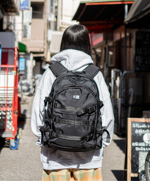 NEW ERA Tackle Bag Carrier Pack 35L Black