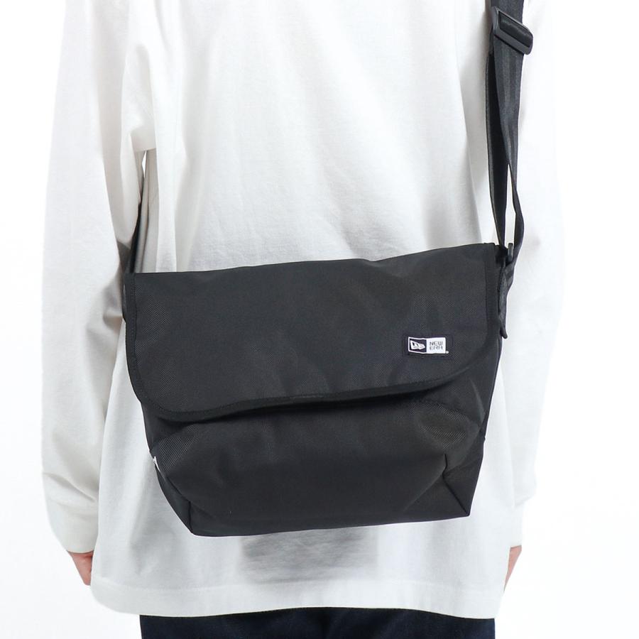 NEW ERA Tackle Bag Shoulder Bag 9L Black