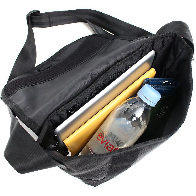 NEW ERA Tackle Bag Shoulder Bag Mini 3.5L Black